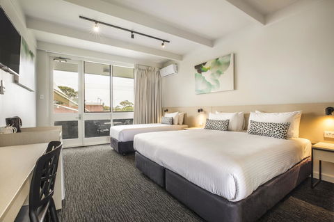 Nightcap At Seaford Hotel - Hotels Melbourne 1