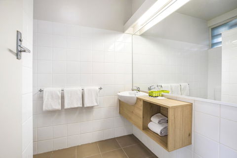 Nightcap At Seaford Hotel - Hotels Melbourne 23