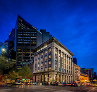 Quality Hotel Batman's Hill on Collins - Hotels Melbourne
