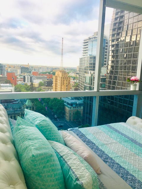 La Maison - Great View, Free Parking, Pool, Gym, Perfectly Located 2BR Apartment - Hotels Melbourne 19
