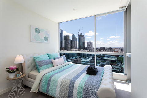 La Maison - Great View, Free Parking, Pool, Gym, Perfectly Located 2BR Apartment - Hotels Melbourne 1