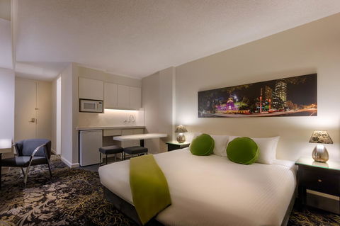 City Limits Hotel Apartments - Hotels Melbourne 0