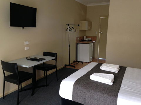Robinvale Bridge Motel - Hotels Melbourne 13