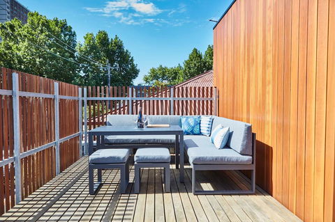 Richmond Â· 3 Level Architecturally Designed Richmond House - Hotels Melbourne 14