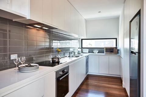 Richmond Â· 3 Level Architecturally Designed Richmond House - Hotels Melbourne 6