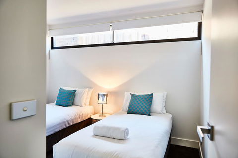 Richmond Â· 3 Level Architecturally Designed Richmond House - Hotels Melbourne 7
