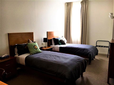 Plough Hotel - Hotels Melbourne 9