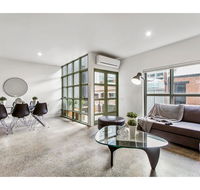 Sophisticated modern 3 bed home in foodie paradise - Hotels Melbourne