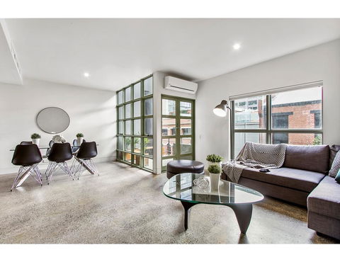 Sophisticated Modern 3 Bed Home In Foodie Paradise - Hotels Melbourne 0