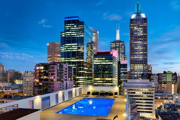Hotel Grand Chancellor Melbourne with Hotels Melbourne