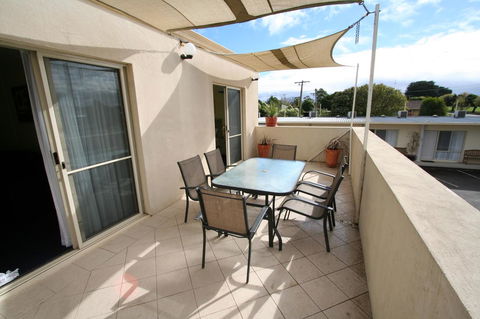 Hamilton Townhouse Motel - Hotels Melbourne 3
