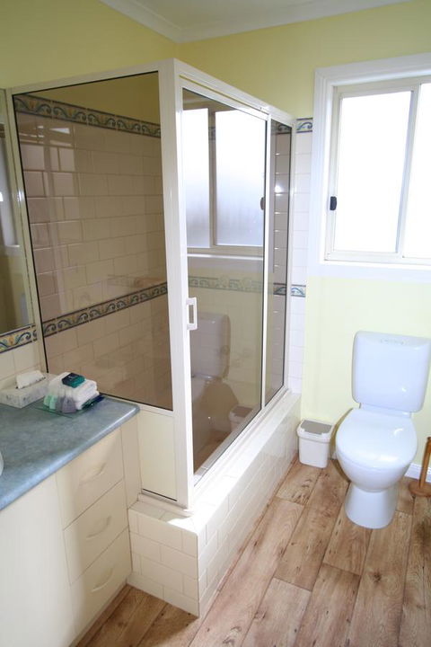 Hamilton Townhouse Motel - Hotels Melbourne 5