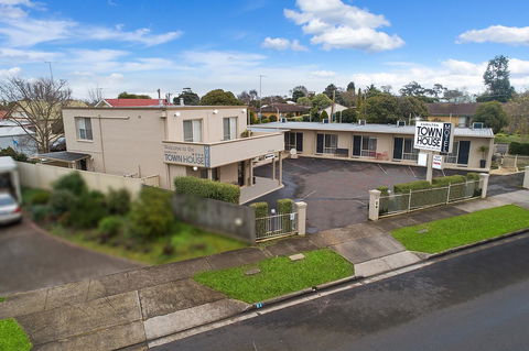 Hamilton Townhouse Motel - Hotels Melbourne 7