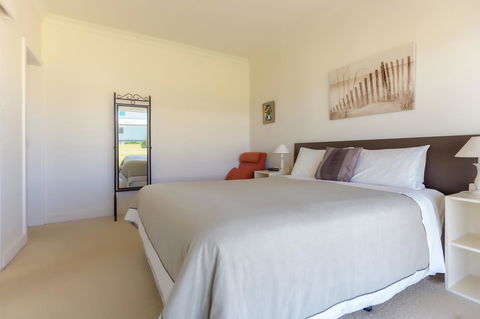 Cottages For Couples - Hotels Melbourne 16