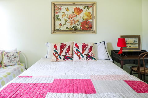 Miss Pym's Cottage - Hotels Melbourne 24