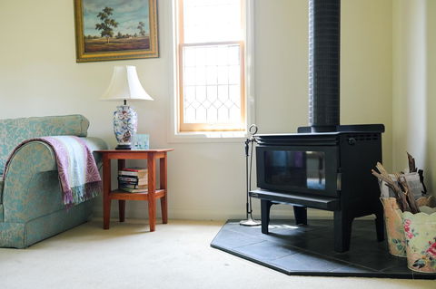 Miss Pym's Cottage - Hotels Melbourne 33