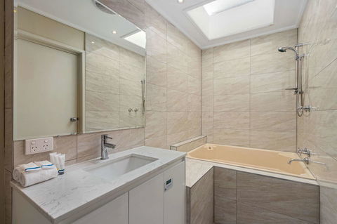 Knox International Hotel And Apartments - Hotels Melbourne 16