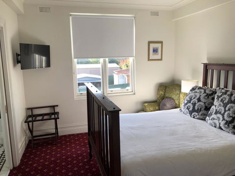 The Corner Hotel Alexandra - Hotels Melbourne 1