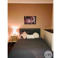 The Cri on Main - Hotels Melbourne