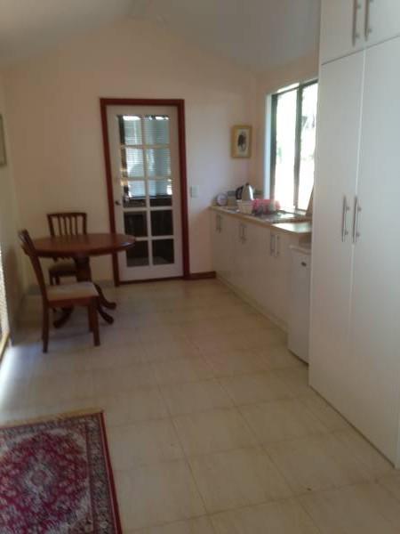 The Folly - Hotels Melbourne 0