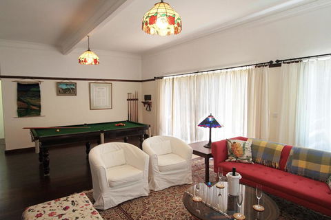 The Leura Mountain House - Hotels Melbourne 3