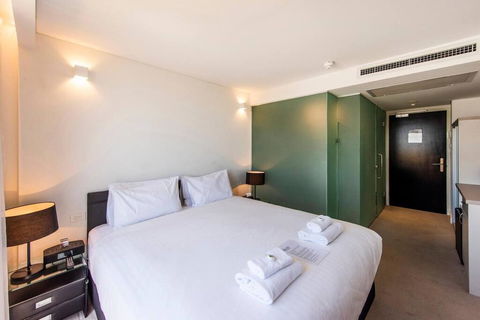 The Nest - Cosy Space On Newcastle Street With Roof Terrace - Hotels Melbourne 1