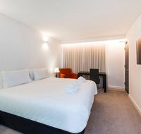 The Nest - Spacious Studio on Newcastle St with Roof Terrace - Hotels Melbourne