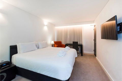 The Nest - Spacious Studio On Newcastle St With Roof Terrace - Hotels Melbourne 0