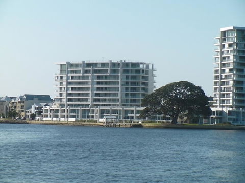 The Point Mandurah Apartment - Hotels Melbourne 0