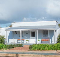 The Rested Guest 3 Bedroom Cottage West Wyalong - Hotels Melbourne