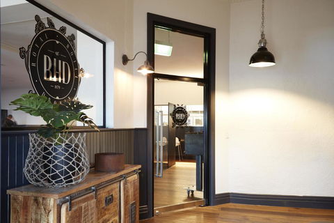 The Royal Hotel, Drouin - Hotels Melbourne 0