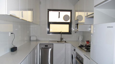 The Somerton Beach Retreat - Hotels Melbourne 3