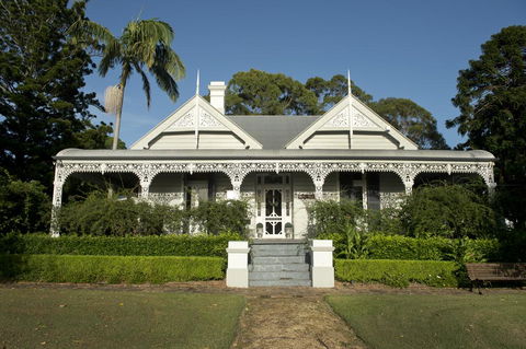 The Villa - Hotels Melbourne 2