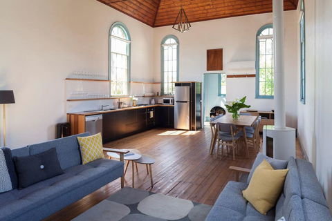 The Welsh Church - Hotels Melbourne 2