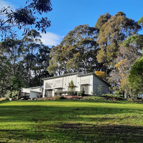 Tilba Coastal Retreat - Hotels Melbourne 3