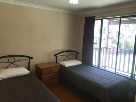 Tinglewood Cabins - Hotels Melbourne 1