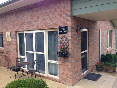 Toscana On Greenhills - Hotels Melbourne 3