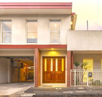 Tranquil Townhouse in Port Melbourne - Hotels Melbourne