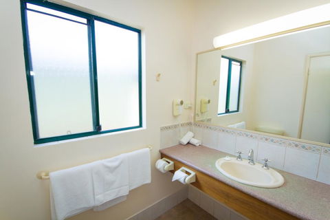 Tree Top Walk Motel - Hotels Melbourne 1