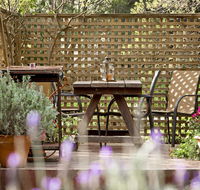 Trinity Cottage - Hotels Melbourne