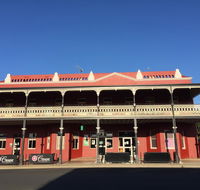 Tumut Star Hotel