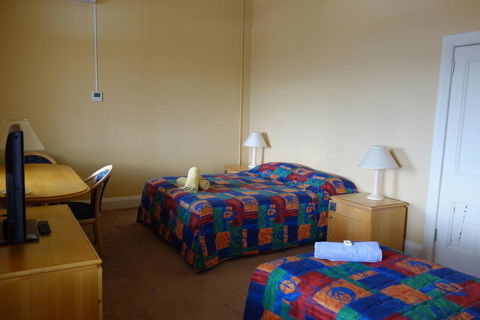 Tumut Star Hotel - Hotels Melbourne 3