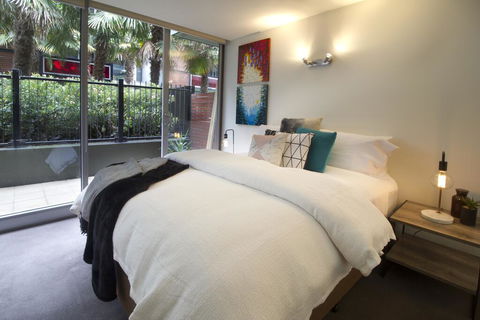 Urban Sea Drift - Pets, Pool, Gym, Parking, Beach 250m - Hotels Melbourne 2