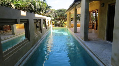 Victoria's At Wategos - Hotels Melbourne 3