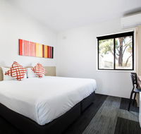 Villawood Hotel - Hotels Melbourne