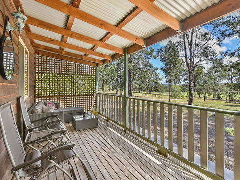Wallaby Cottage - Cute Accom In Bushland Setting - Hotels Melbourne 0