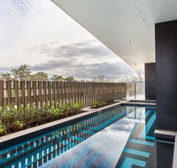 Complete Host 50 Claremont St Apartments - Hotels Melbourne