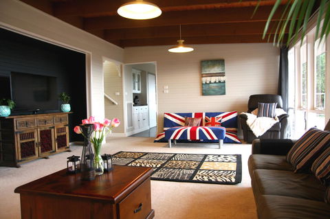 Beautiful View House - Hotels Melbourne 3