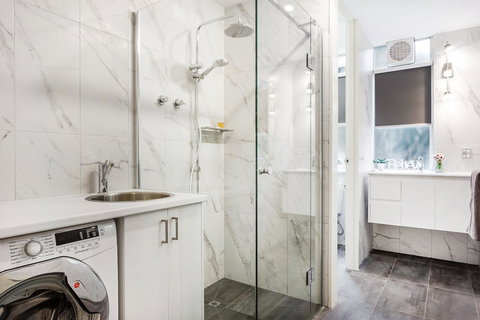 Melbourne Villa - Hotels Melbourne 24