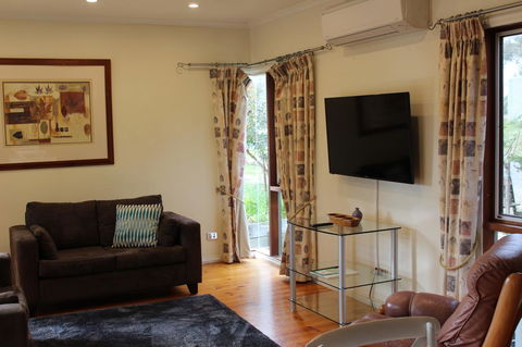 Australian Home Away @ Wonga Park Brushy Creek - Hotels Melbourne 9